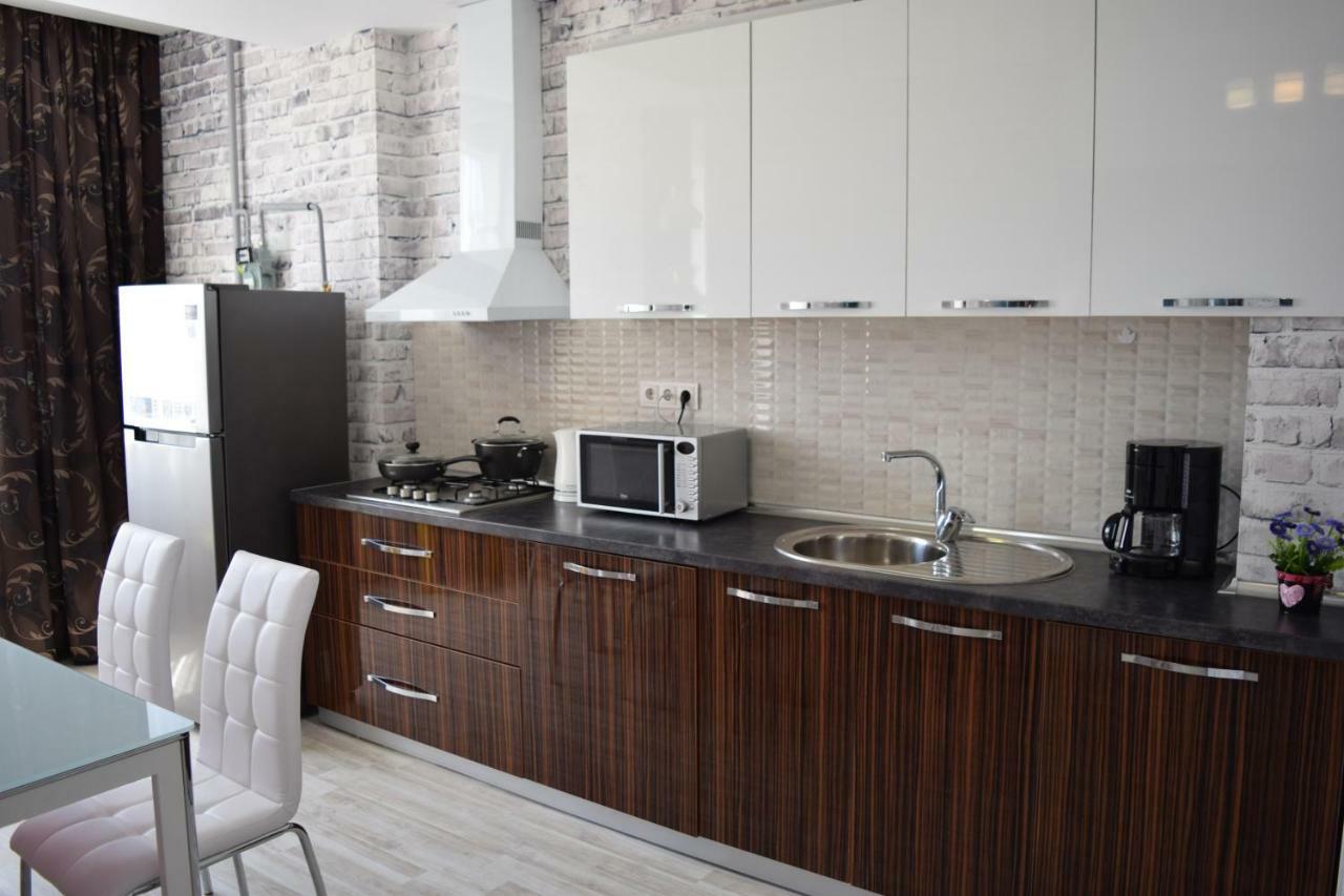Apartment With Good View In The Center Bischkek Exterior foto