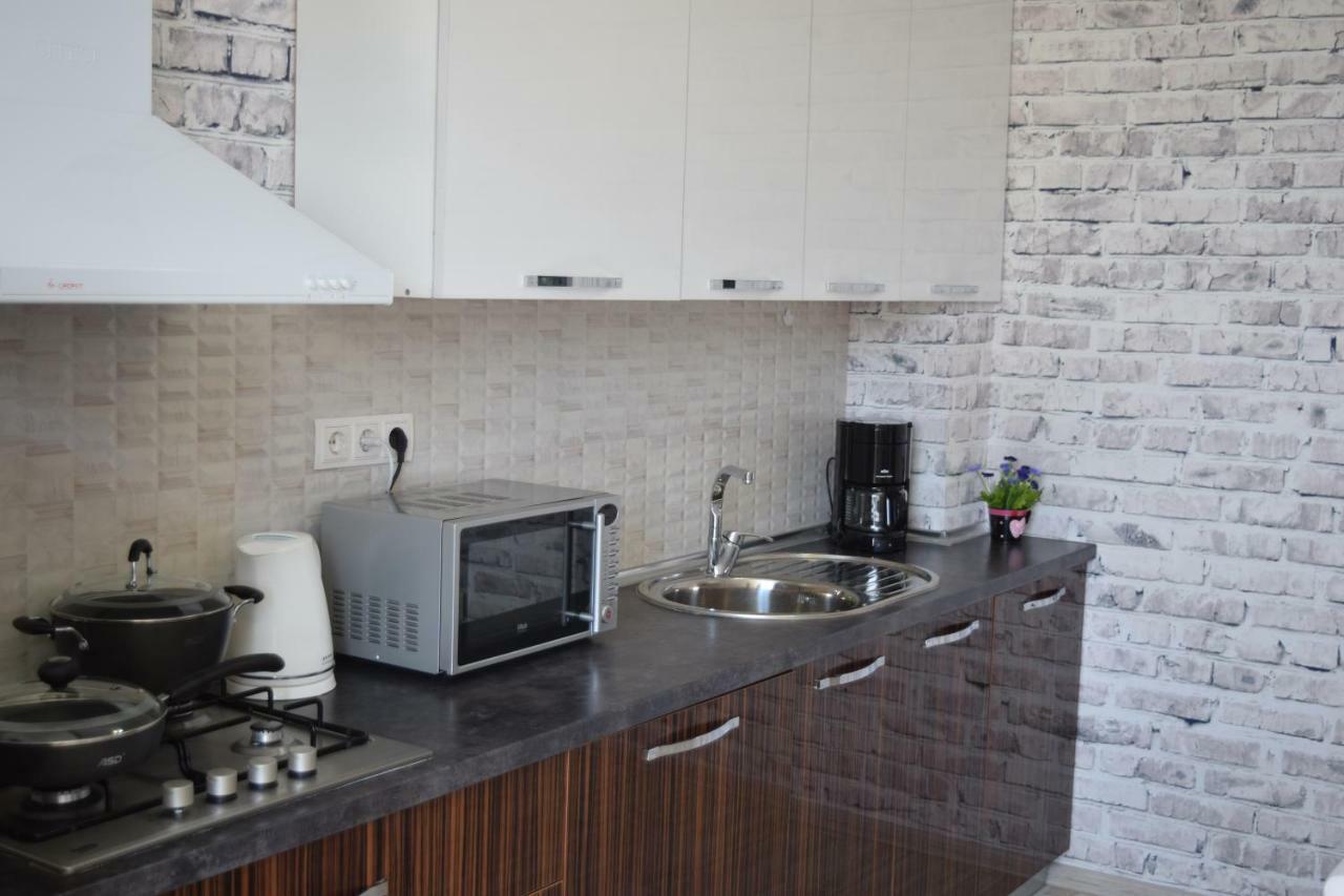 Apartment With Good View In The Center Bischkek Exterior foto